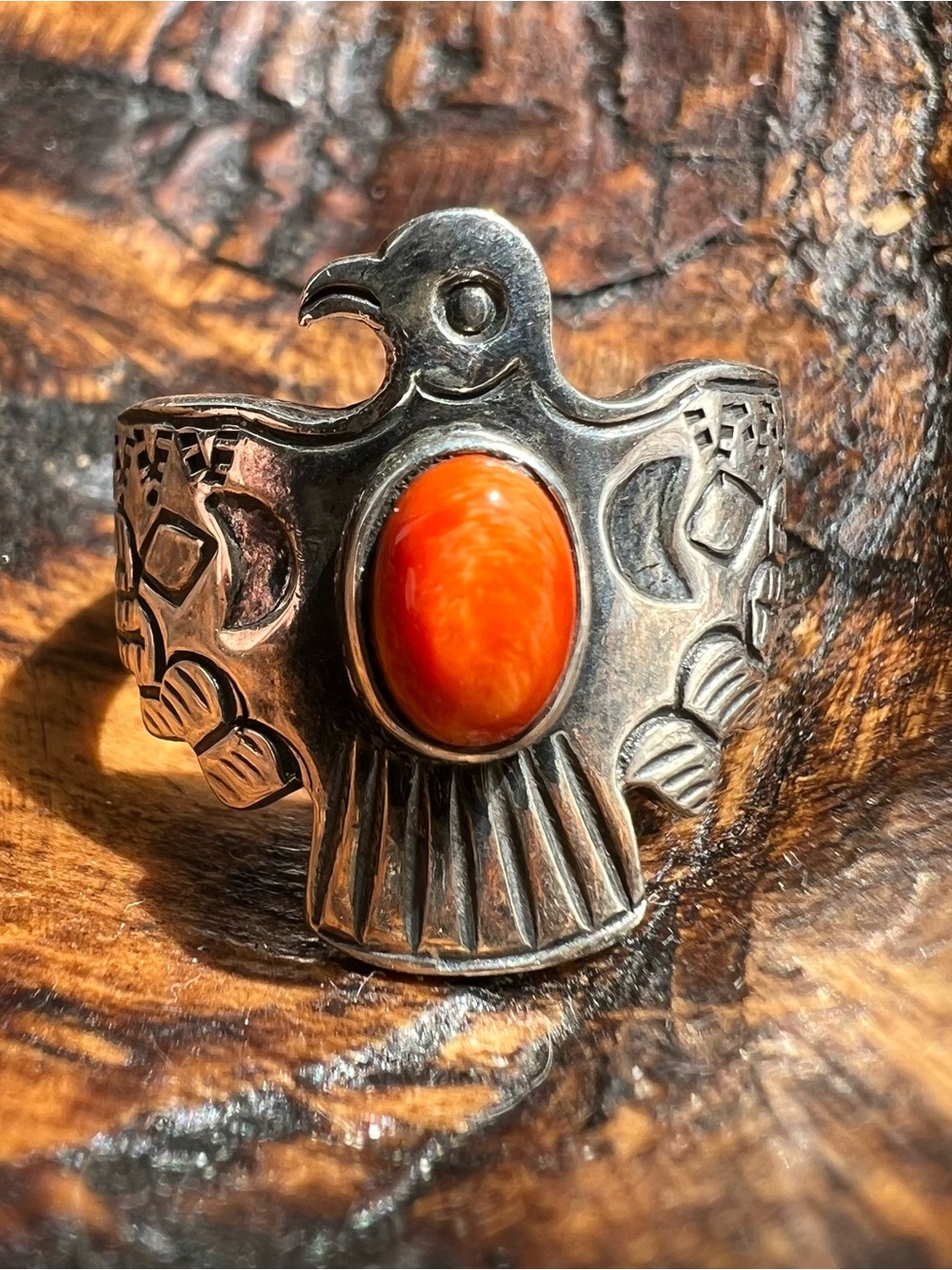 Sterling Silver Spiny Oyster Thunderbird Ring Size 9 Handmade Southwestern